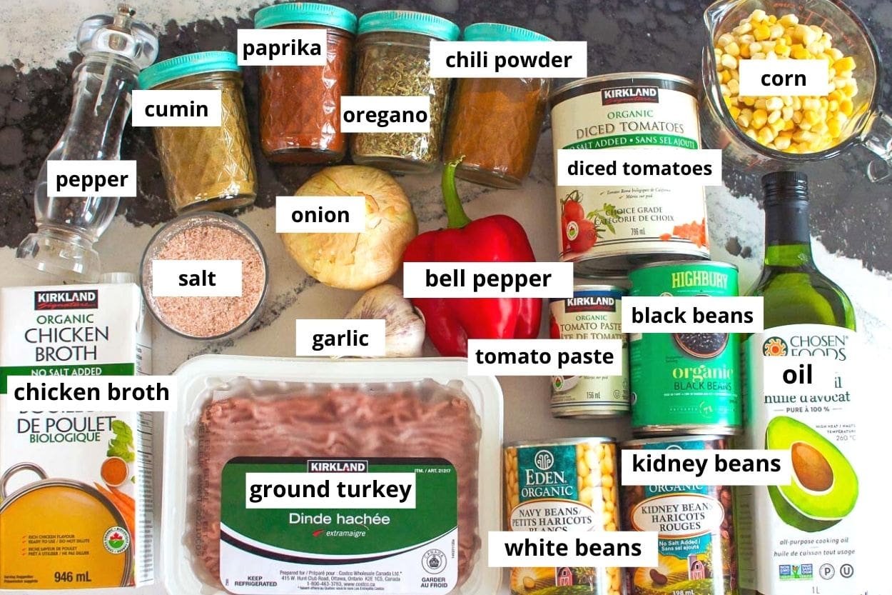 Ground turkey, diced tomatoes, corn, canned beans, tomato paste, bell pepper, spices, oil, onion, garlic and broth.